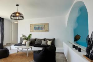 thermes luxury villas adults only