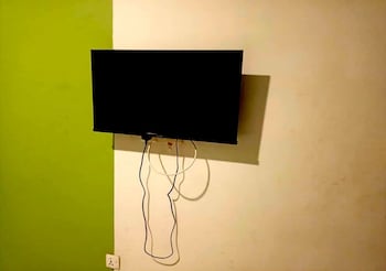 lloyds beach resort and hotel