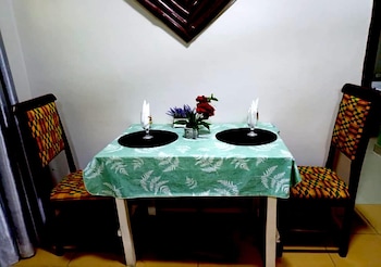 lloyds beach resort and hotel