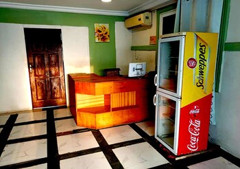 lloyds beach resort and hotel