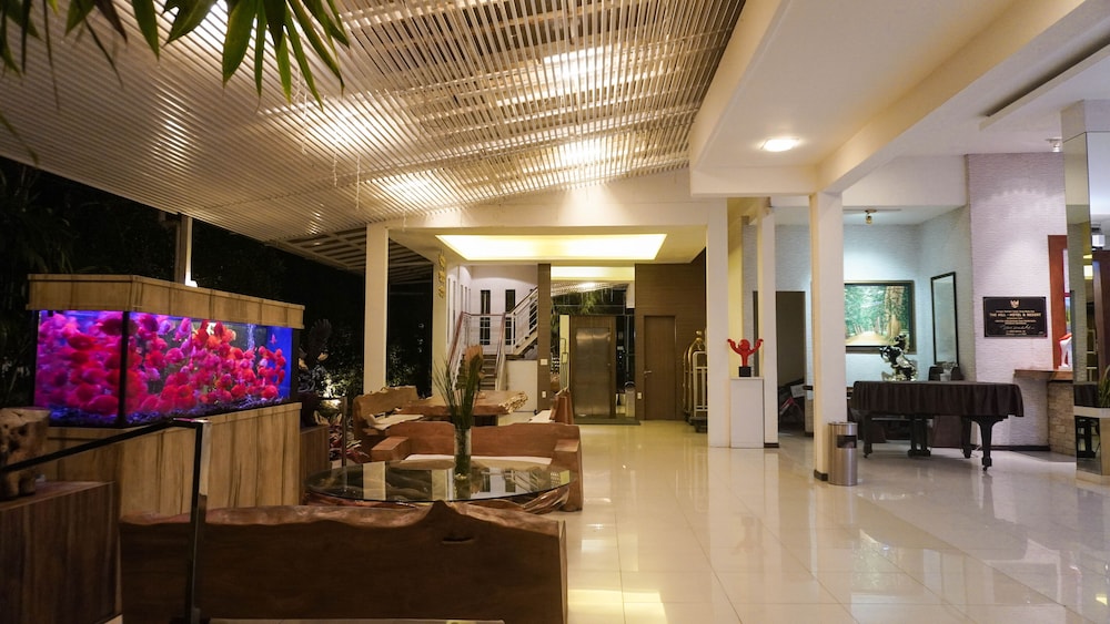 the hill hotel and resort sibolangit powered by archipelago