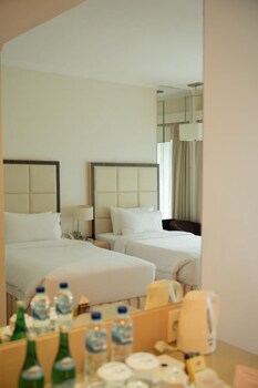 the hill hotel and resort sibolangit powered by archipelago