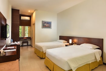 the hill hotel and resort sibolangit powered by archipelago