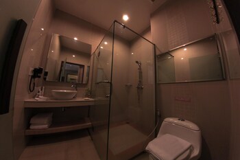 The Hill Hotel & Resort Sibolangit Powered By Archipelago,In Sibolangit,3 star