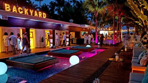 marseilles beachfront hotel