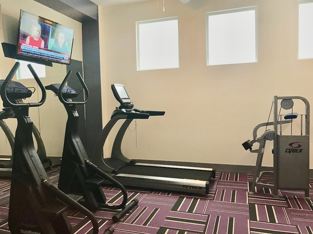 marseilles beachfront hotel