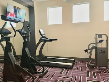 marseilles beachfront hotel