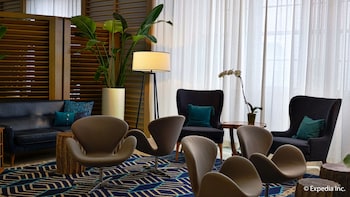 marseilles beachfront hotel