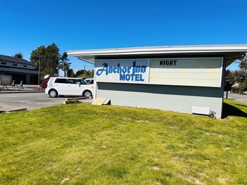 anchor inn motel