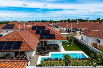 new private pool villa with 3br mv77