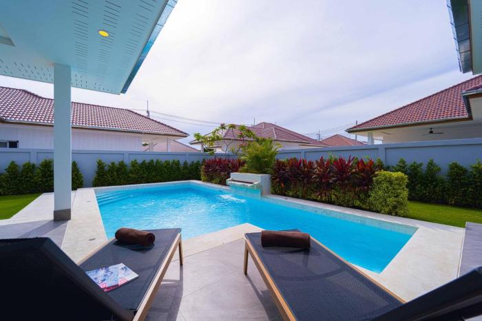 new private pool villa with 3br mv77