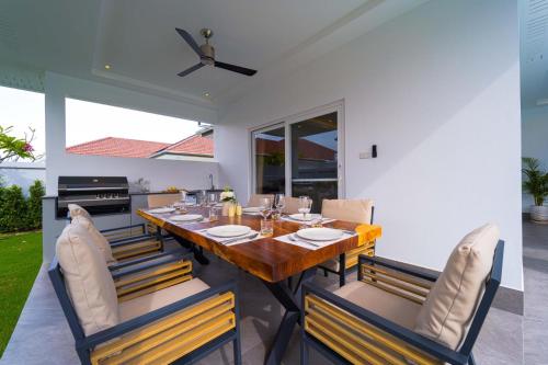 new private pool villa with 3br mv77