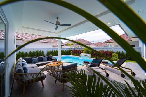 new private pool villa with 3br mv77
