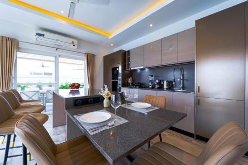 new private pool villa with 3br mv77