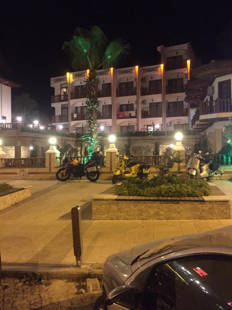 ates otel