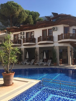 ates otel