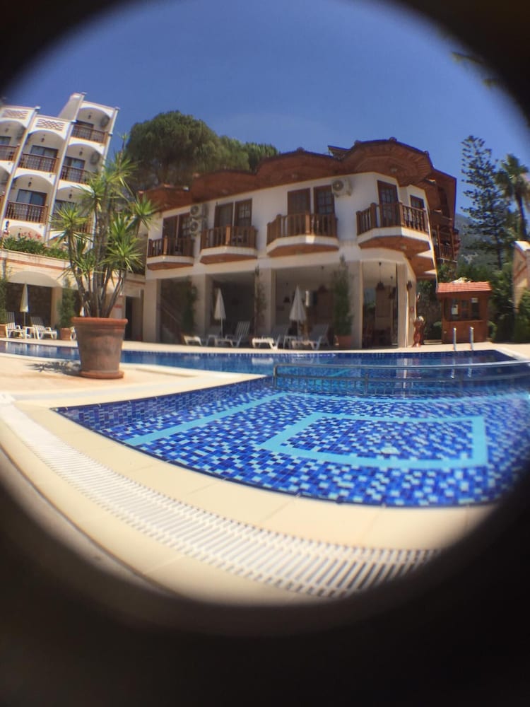 ates otel