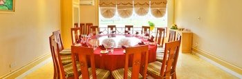 sen trang hotel