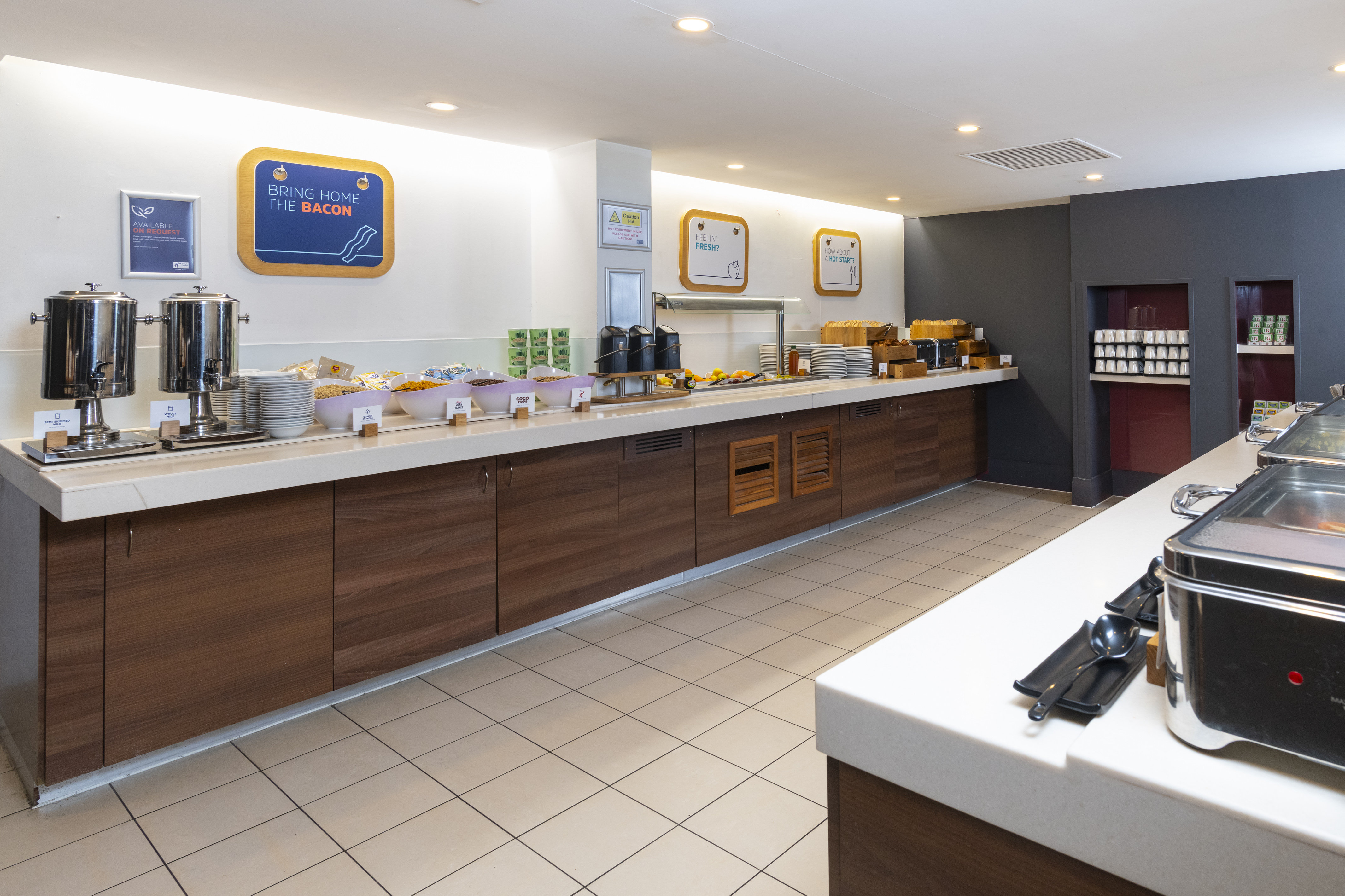 holiday inn express milton keynes by ihg