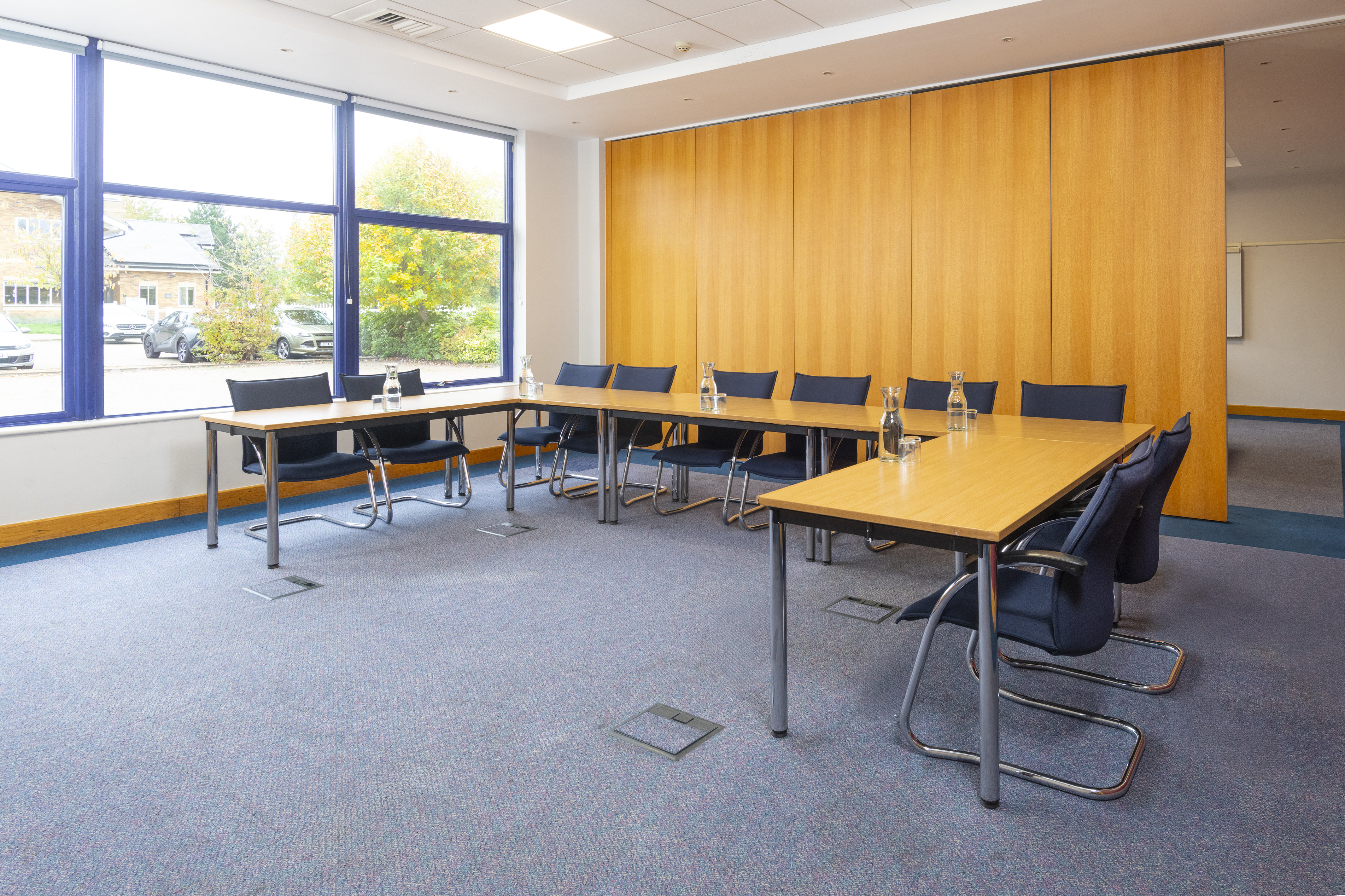 holiday inn express milton keynes by ihg
