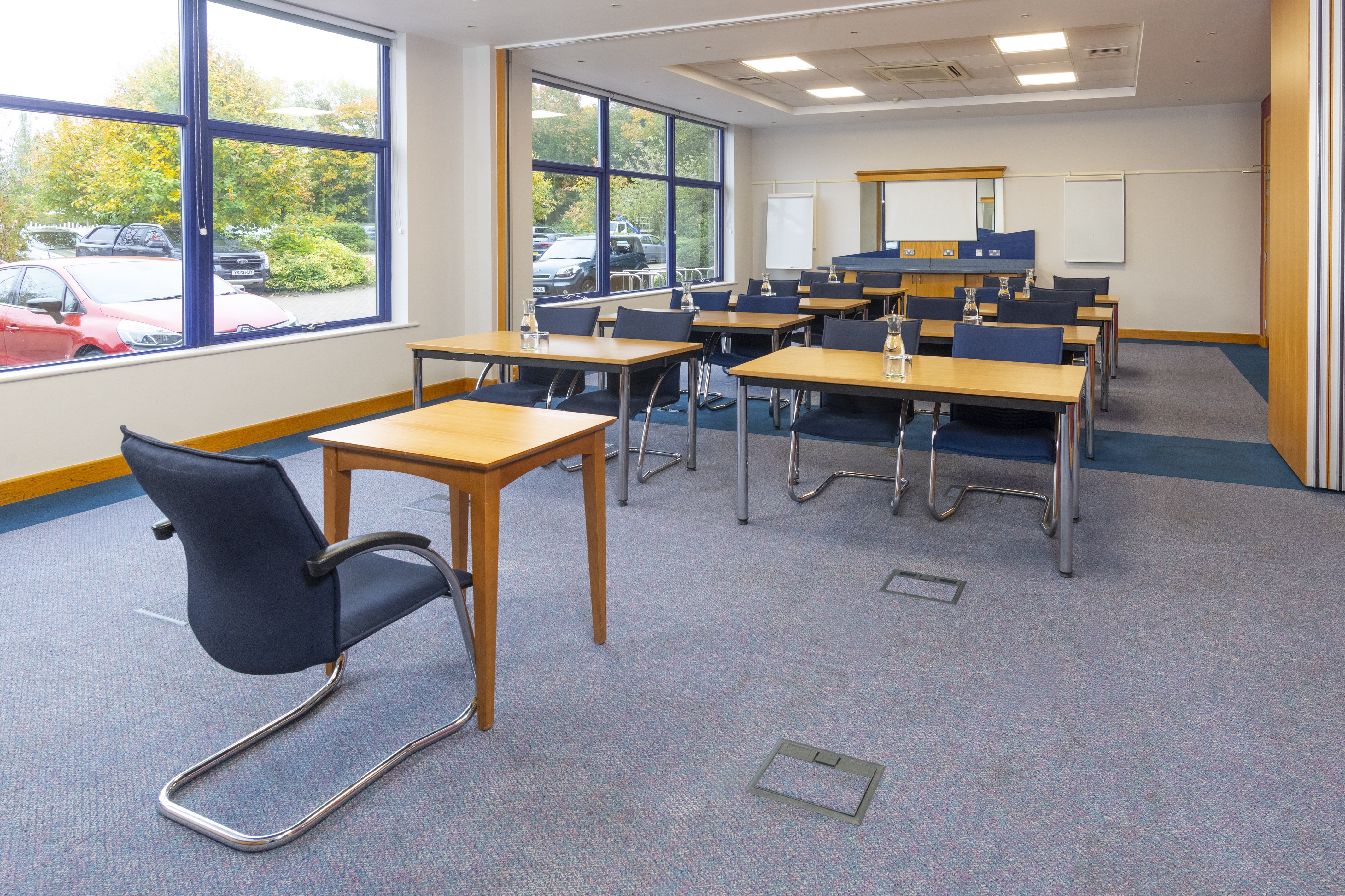 holiday inn express milton keynes by ihg