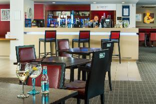 holiday inn express milton keynes by ihg