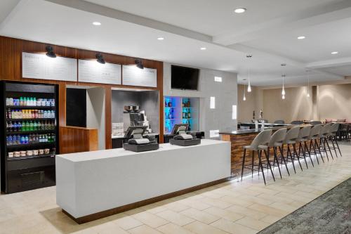 courtyard by marriott milwaukee downtown