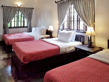 Uncle Sam Villa,Apsara Theatre>>Siem Reap,3 star