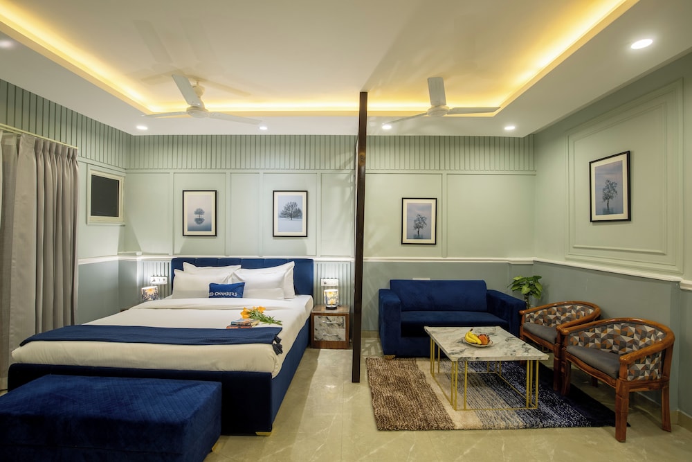 bedchambers apart hotel sec 39