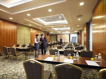 the gardens hotel and residences