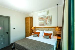 yalipark beach hotel