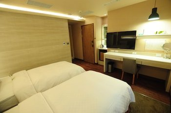 Kindness Hotel Zhongshan Bade,Sanfong Temple>>Kaohsiung,3 star