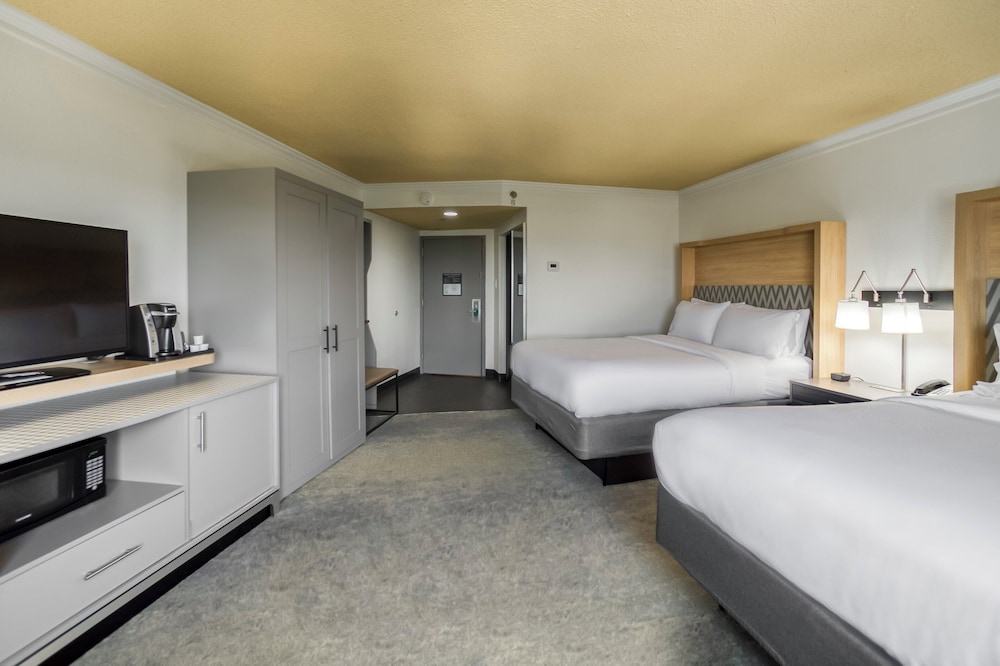holiday inn mobile dwtn hist district by ihg