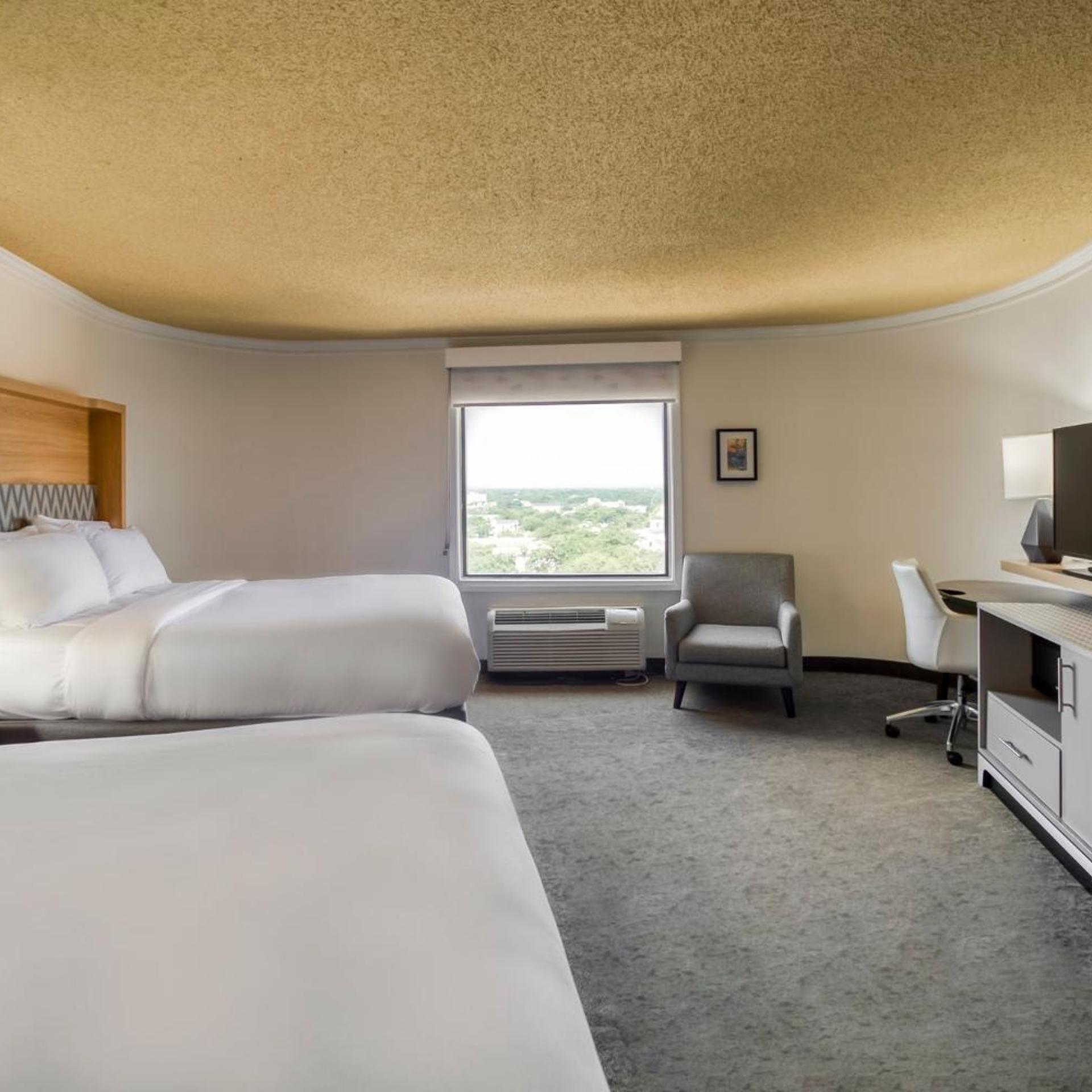 holiday inn mobile dwtn hist district by ihg