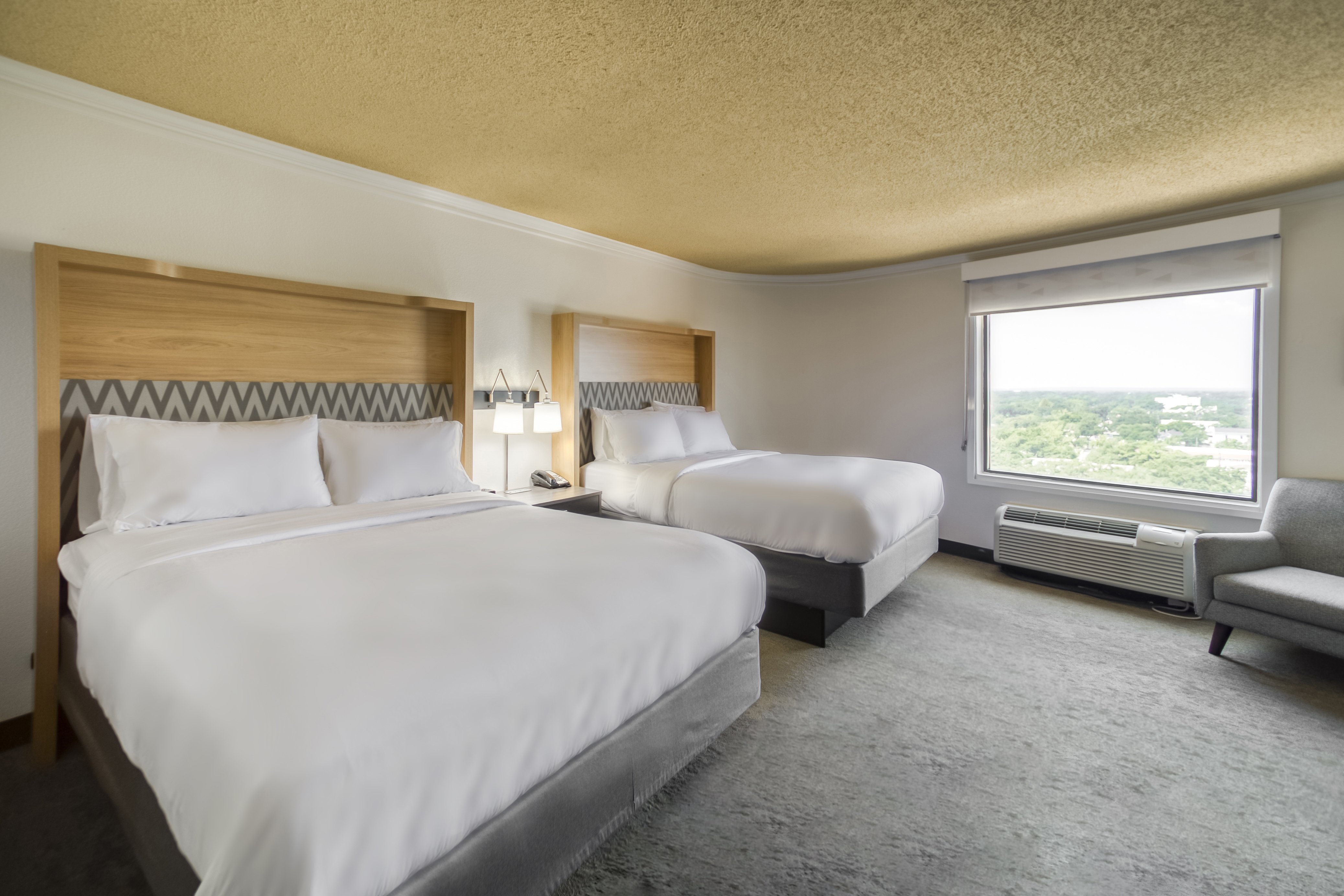 holiday inn mobile dwtn hist district by ihg