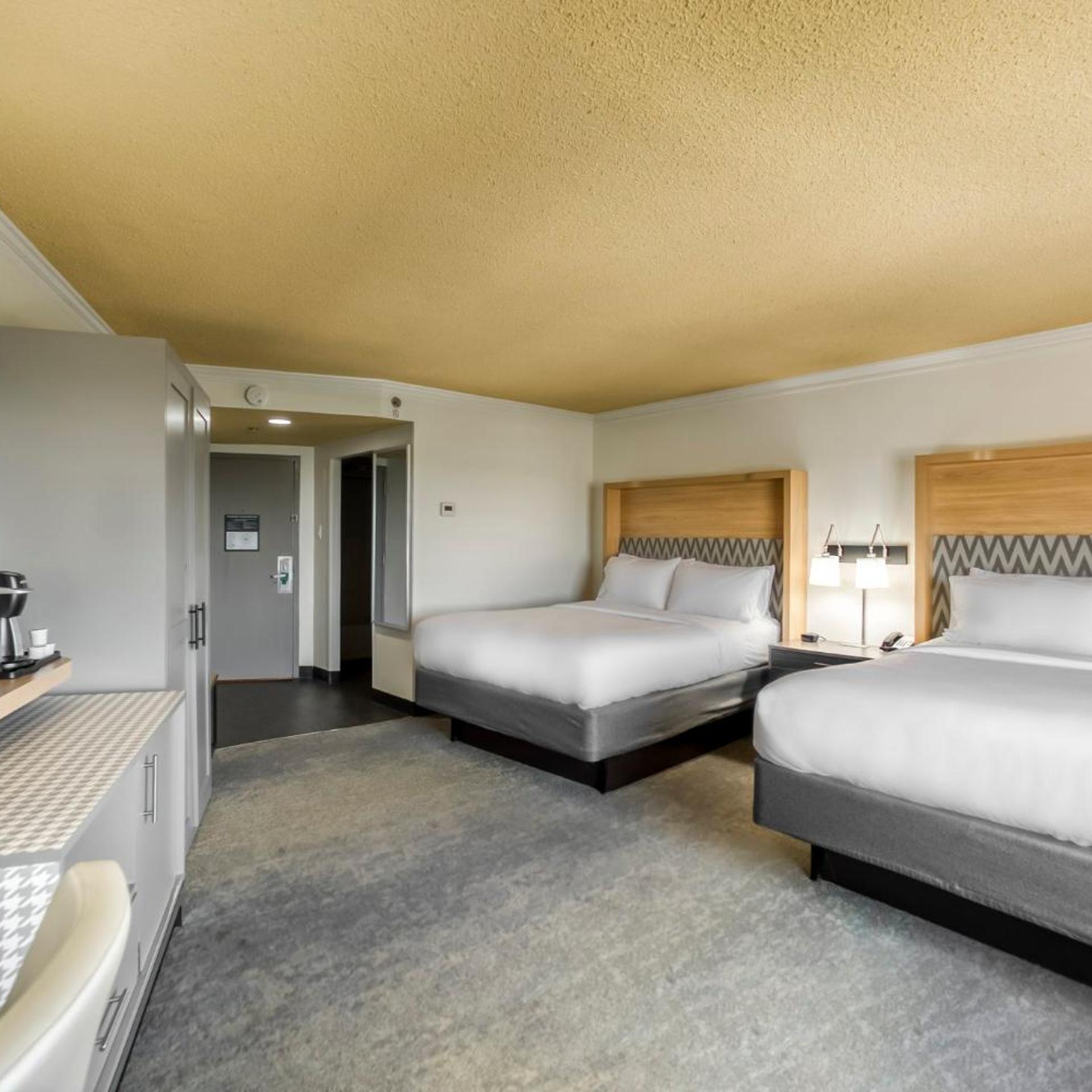 holiday inn mobile dwtn hist district by ihg