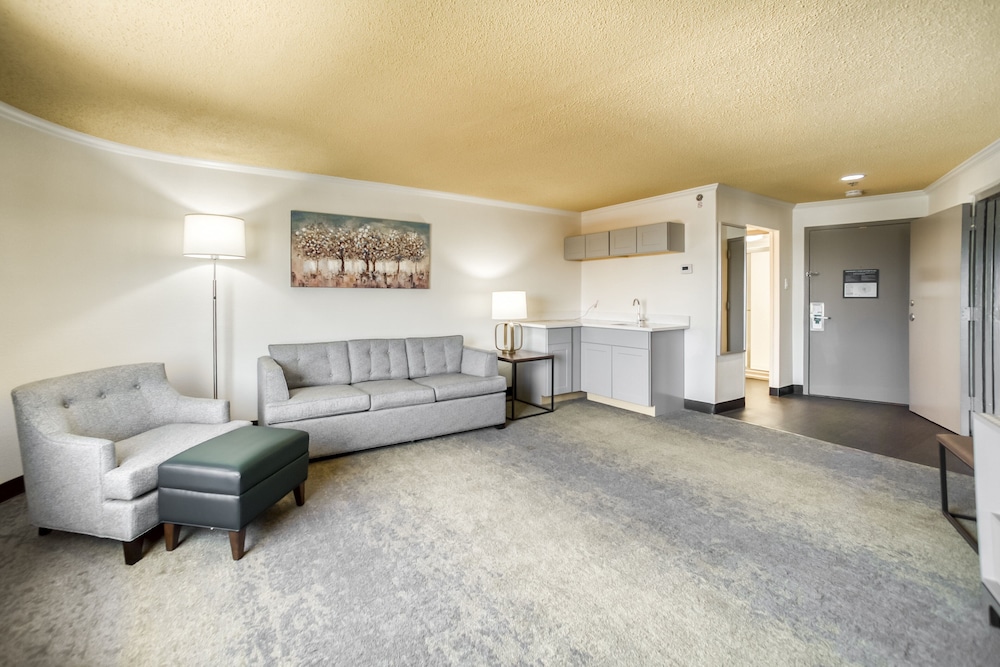 holiday inn mobile dwtn hist district by ihg
