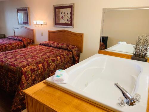 Landmark Inn,Sevierville>>Pigeon Forge,2 star