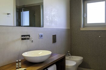 tenuta monticelli bio relais