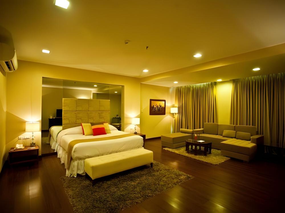 peoples hotel