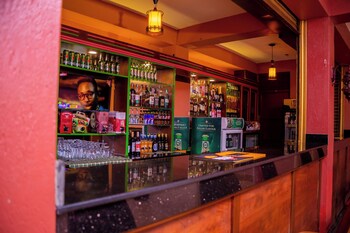 garden courts hotel masaka