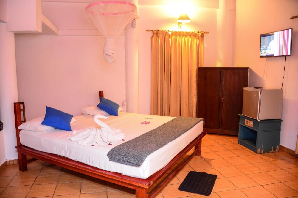 shanthi beach resort