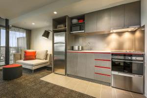 Corporate Living Accommodation Abbotsford,Garden City>>Abbotsford,5 star
