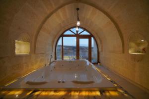 fairyland cave hotel special class