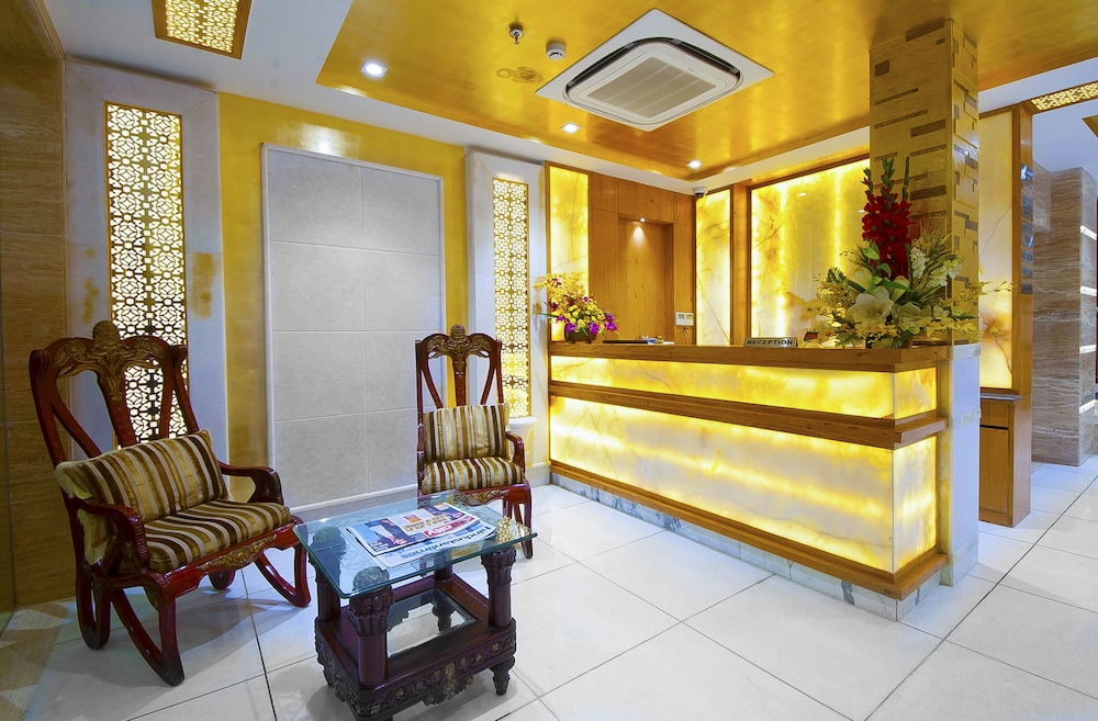 hotel swaran palace