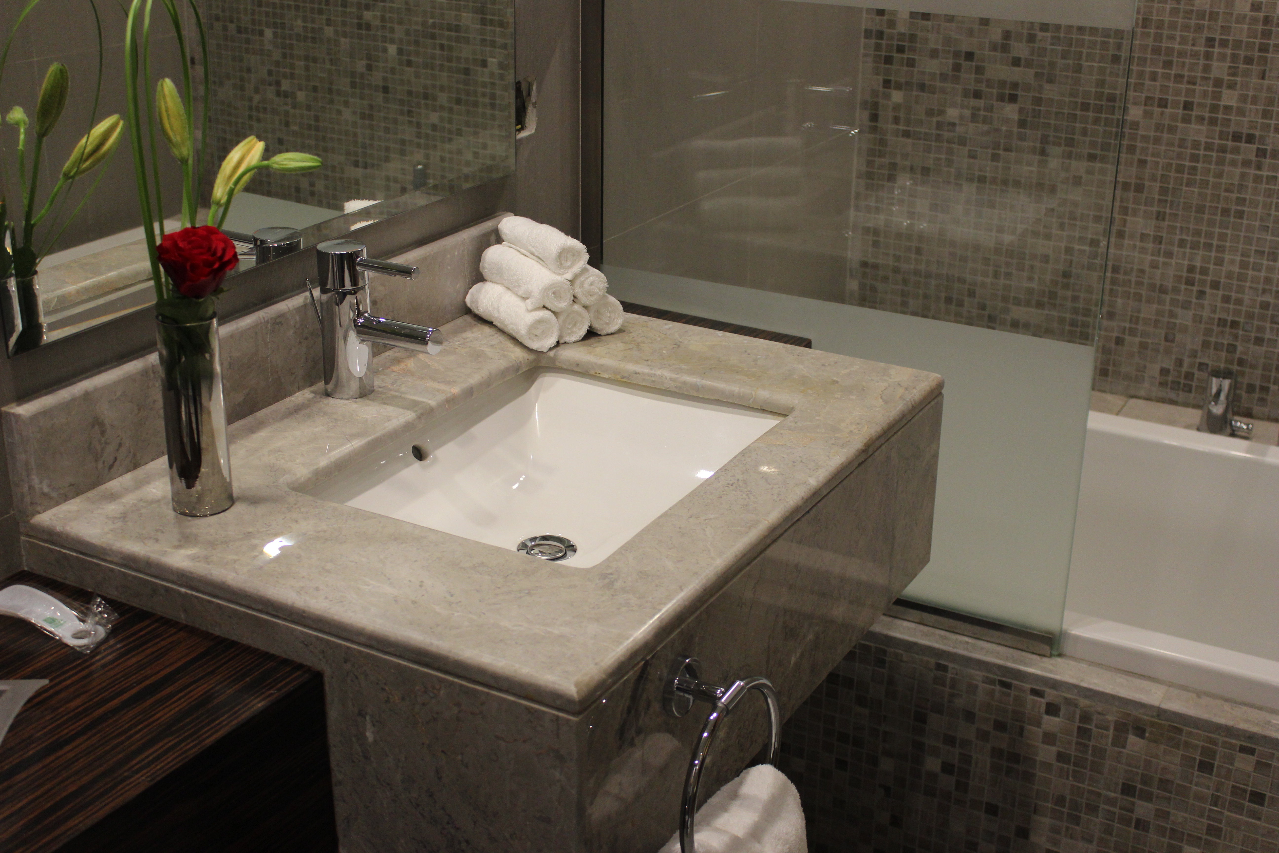 holiday inn jeddah gateway by ihg