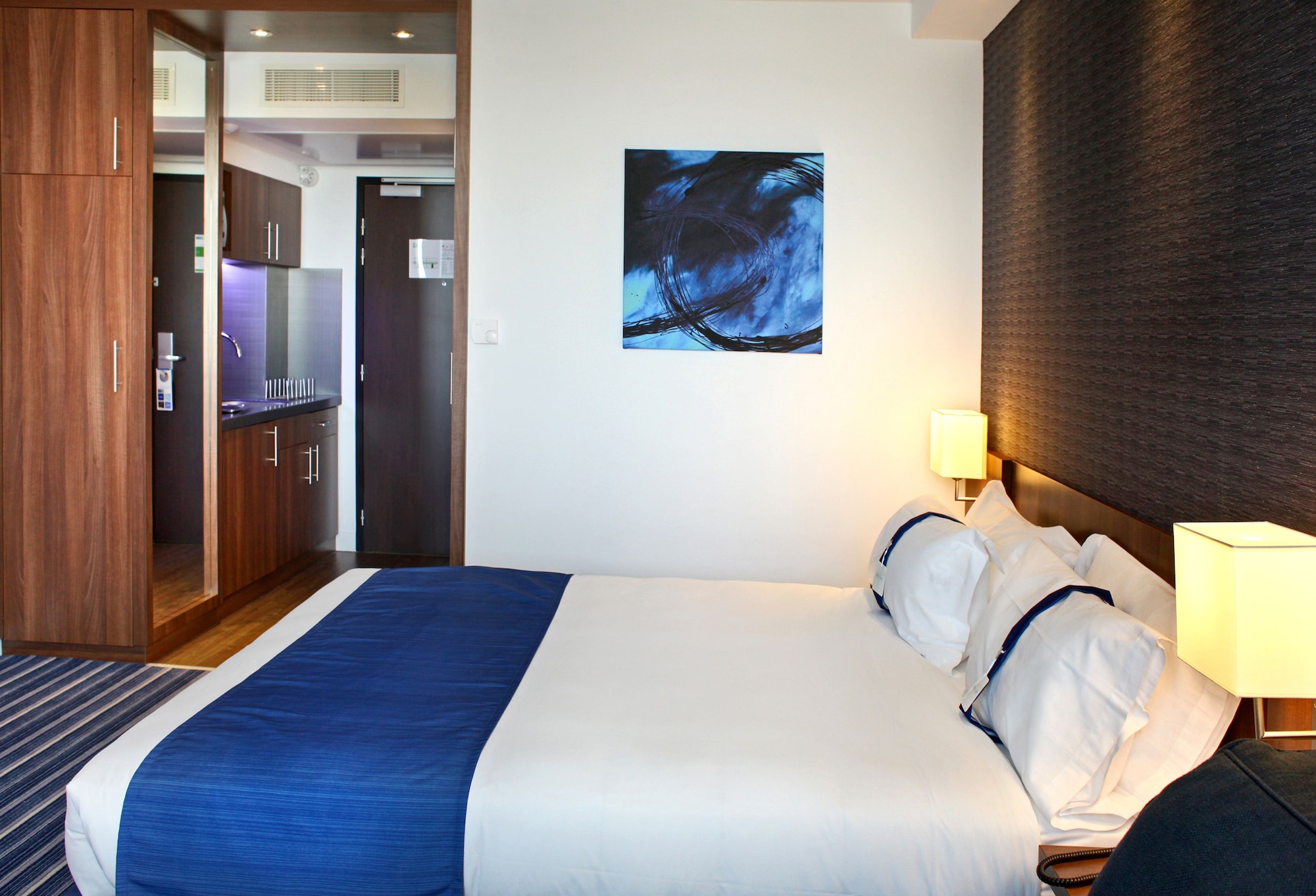 holiday inn express montpellier odysseum by ihg