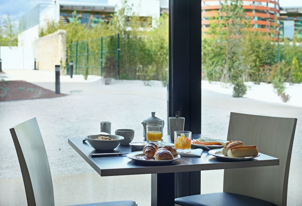holiday inn express montpellier odysseum by ihg