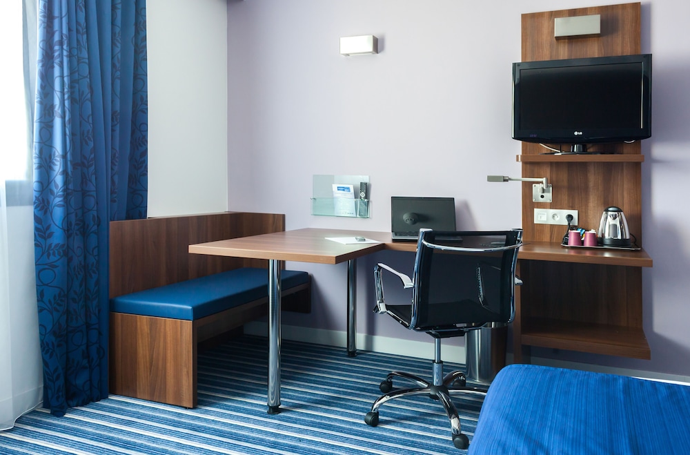 holiday inn express montpellier odysseum by ihg