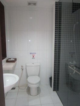 hotel tilamas juanda